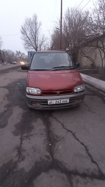 Nissan: Nissan Serena: 1995 г., 2 л, Механика, Бензин, Минивэн