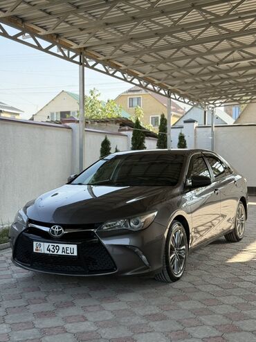 машина токтогулда: Toyota Camry: 2017 г., 2.5 л, Автомат, Бензин, Седан