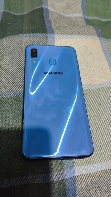 самсунг галакси а 3 2017: Samsung Galaxy A30, Б/у, 32 ГБ, цвет - Синий, 2 SIM