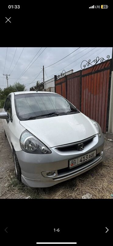 арзан машина авто: Honda Fit: 2002 г., 1.3 л, Автомат, Бензин, Хэтчбэк