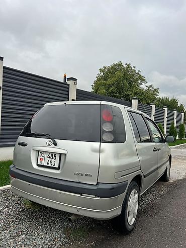 Toyota: Toyota Raum: 2000 г., 1.5 л, Автомат, Бензин, Хэтчбэк — 4