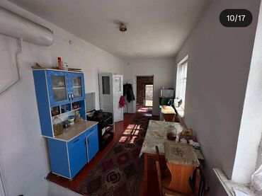 Продажа домов: Дом, 100 м², 4 комнаты, Собственник — 11