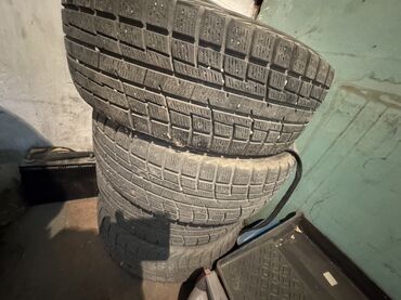 шины r14c: Шины 195 / 60 / R 15, Зима, Комплект, Легковые, Yokohama