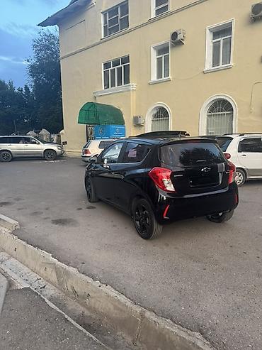 black: Chevrolet Spark: 2016 г., 1 л, Автомат, Бензин, Хэтчбэк — 8