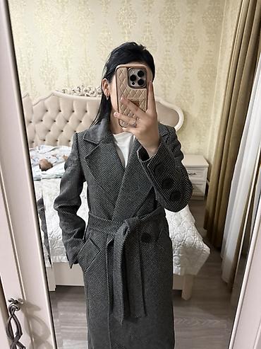 Айымдардын кийими: Пальтолор, Халат, Күз-жаз, Узун модель, Куру менен, S — 2