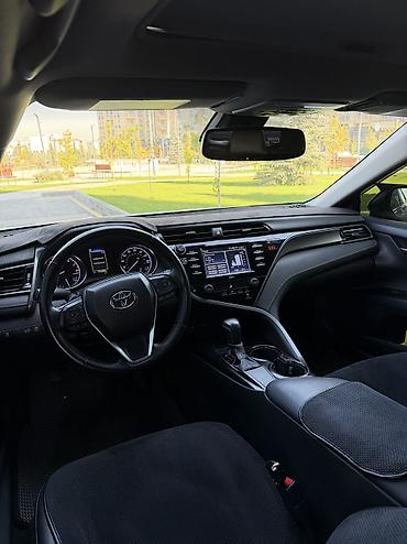 corolla 2022: Toyota Camry: 2020 г., 2.5 л, Автомат, Бензин — 10