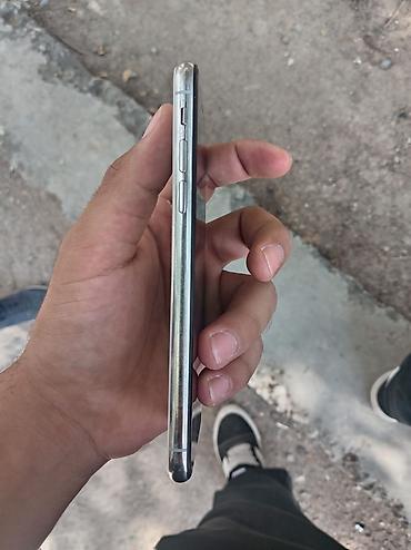 Mobil telefonlar: IPhone X, Gümüşü, Face ID — 5