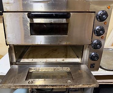 2 gözlü Pizza Peçi. Tam 1 il işləyib. Lazım olmadığından satılır. Hər