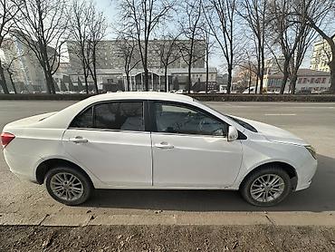 BYD: BYD E5: 2019 г., Автомат, Электромобиль — 9