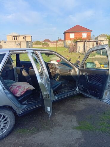 VAZ (LADA): LADA 2112 (hatchback), gümüşü rəng. - Kuzov: 5 qapılı, arxa spoylerli — 11