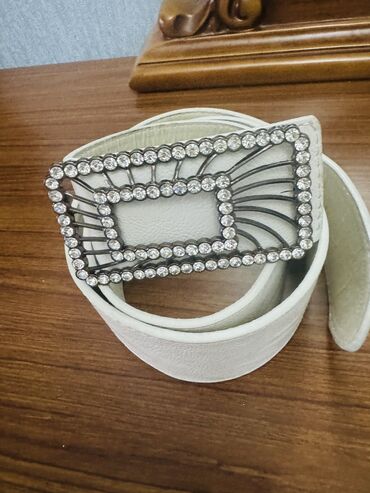 Kəmərlər: Kəmər, Təbii dəri, Yeni — 10