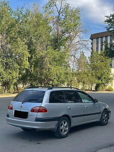 обмен на х5: Toyota Avensis: 2002 г., 2 л, Автомат, Бензин, Универсал — 3