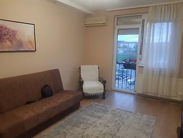 antiques: Prodajem, reparirani kauc na rasklapanje. Izmedju zicanog jezgra — 1