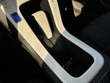 Chevrolet: Chevrolet Volt: 2013 г., 1.4 л, Вариатор, Гибрид, Седан — 12