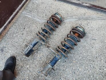 Auto delovi: Amortizer prednji levi, desni sa oprugom Lada 112. Polovno, ocuvano — 20