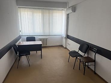 аренда дома с бильярдом: Сдаю The entire office: 15 м², В бизнес центре, С ремонтом — 2