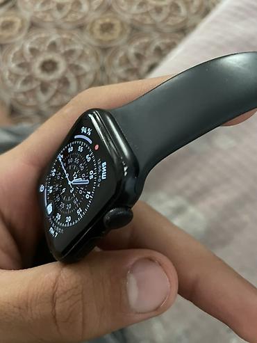 тепловизор бу для охоты: Apple Watch (se2), корпус в темном цвете, спортивный ремешок. память — 2