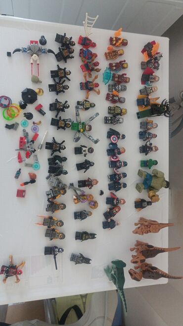 домик для кукол: Оплата только наличкой! Большой набор минифигурок LEGO и аксессуаров