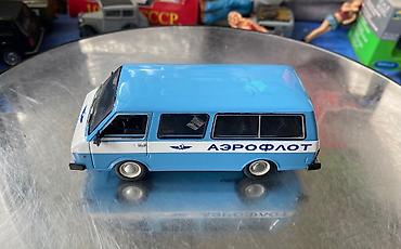 Коллекционная модель RAF-2203 AEROFLOT blue white 1978 Deagostini lalafo.az -da Коллекционная модель RAF-2203 AEROFLOT blue white 1978 Deagostini