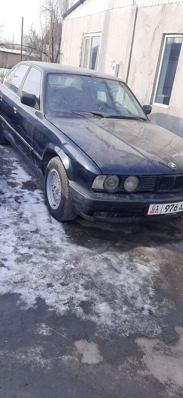 авто на 100000: Volkswagen Passat: 1992 г., 2 л, Механика, Бензин, Седан