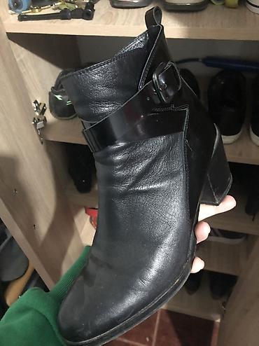 Ostale cipele: Brojevi 39,40 — 2