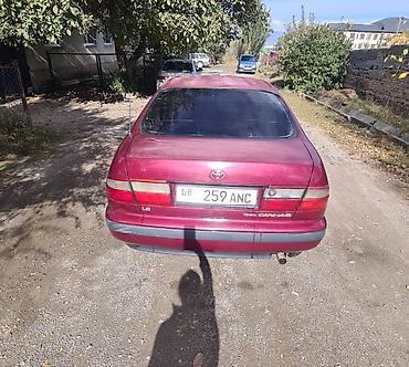Toyota: Toyota Carina: 1997 г., 1.8 л, Механика, Бензин, Седан — 3