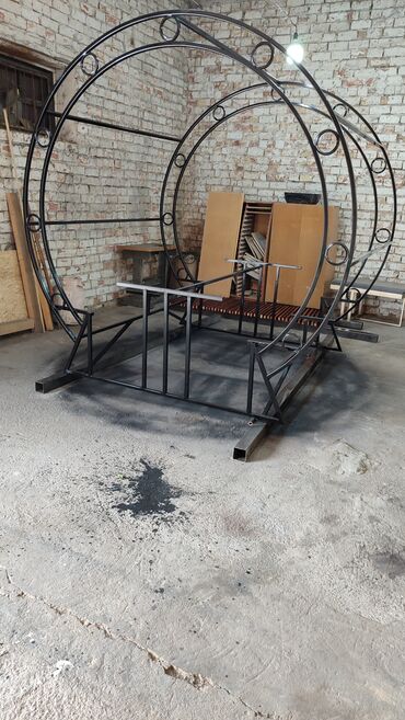 мебель бу для кафе: Беседка 2 x 24 x 24 м, Металл