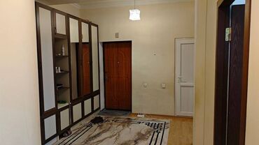 xacmazda satilan evler 2023: Yasamal, 3 otaqlı, Yeni tikili, m. Elmlər Akademiyası, 135 kv. m