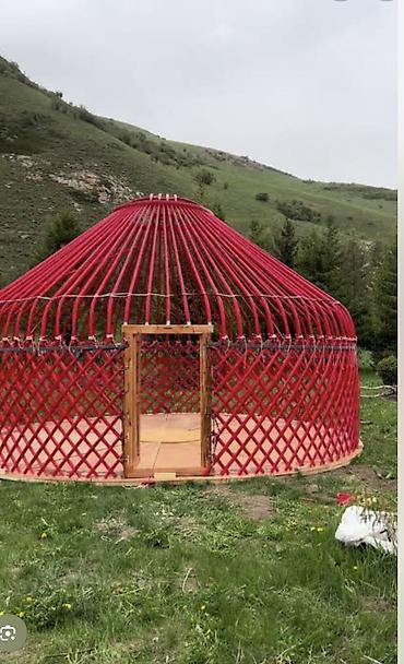 Боз үйдүн жыгачы сатылат (эски, бирок сапаттуу) Кереге, ууктар, түндүк