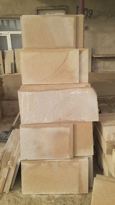 Digər tikinti daşları: Hər növ Aqlay daşlarının satışı. Sifarişlə istənilən daşların -da lalafo.az — 13 Digər tikinti daşları: Hər növ Aqlay daşlarının satışı. Sifarişlə istənilən daşların — 13