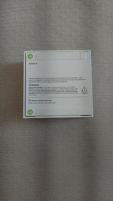 qulaqcı: Məhsul: Apple AirPods 4 (qutu) Xüsusiyyətlər: - Simsiz qulaqlıq, şarj — 3
