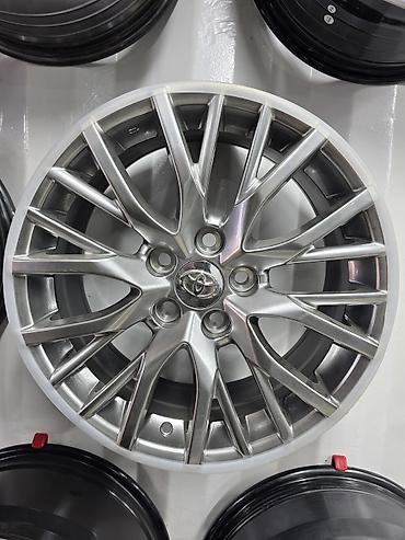 Литые Диски R 18 Toyota, отверстий - 5, Новый