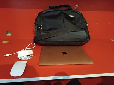 oyun kamputeri: İşlənmiş Apple MacBook, 13.1 ", Apple M1, 256 GB, Ödənişli çatdırılma, Pulsuz çatdırılma