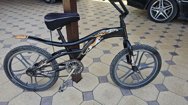 bmx новый: Городской велосипед, Рама S (145 - 165 см), Б/у