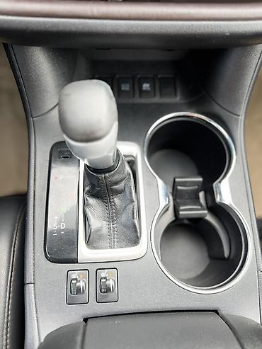 Toyota: Toyota Highlander: 2019 г., 3.5 л, Автомат, Гибрид, Кроссовер — 9