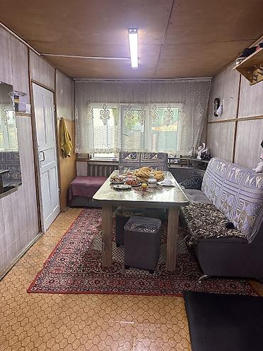 Продажа коттеджей и домов: Продаётся дом в г. Кара-Балта, ул. Белинского, 21. Тёплый уютный дом с — 9