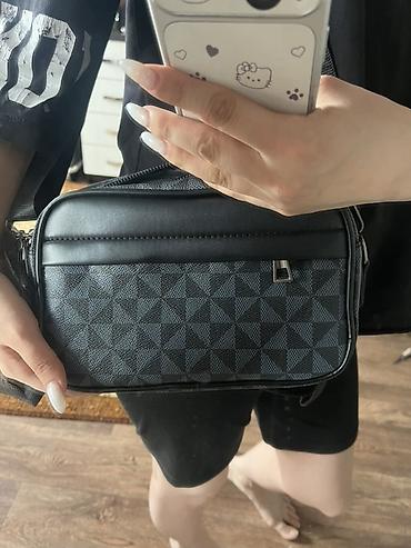 Другие сумки: Сумка через плечо, компактная - Формат: прямоугольная кросс‑боди. - — 2