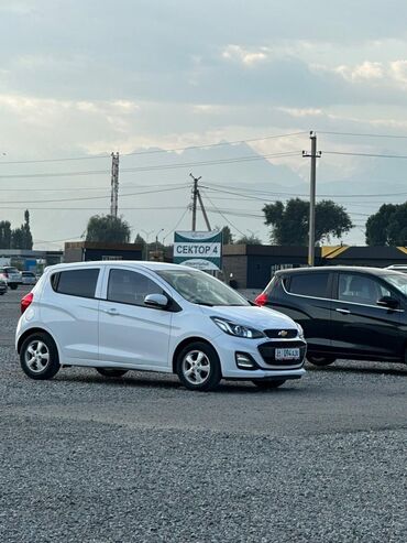 шевралет коблт: Chevrolet Spark: 2020 г., 0.1 - engine capacity л, Автомат, Бензин, Хетчбек