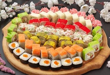 японская хохлатая: Требуется Повар : Сушист, Японская кухня, 1-2 года опыта