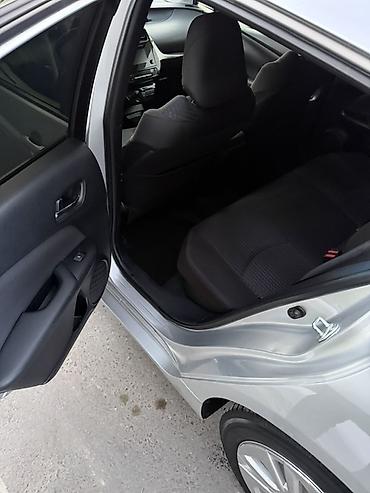 Toyota: Toyota Prius: 2016 г., 1.8 л, Автомат, Гибрид, Лифтбек — 8