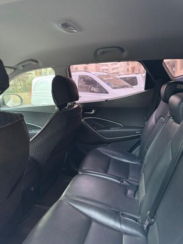 Hyundai: Hyundai Santa Fe: 2 l | 2014 il Ofrouder/SUV — 10