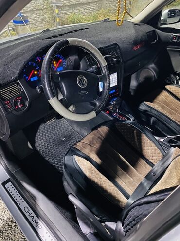 на гольф 3 венто: Представлен хэтчбек Volkswagen Golf, отличающийся серебристым цветом