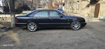 Mercedes-Benz: Mercedes-Benz E-Class: 1998 г., 4.3 л, Автомат, Бензин, Седан