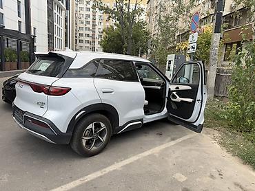 byd e1: BYD Song Plus: 2024 г., 0.1 л, Робот, Электромобиль, Кроссовер — 9