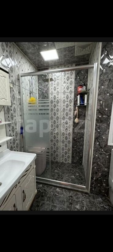 Duş kabinaları, arakəsmələr: Yeni Arakəsmə, Pulsuz çatdırılma -da lalafo.az — 17 Duş kabinaları, arakəsmələr: Yeni Arakəsmə, Pulsuz çatdırılma — 17