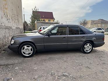 Mercedes-Benz: Mercedes-Benz W124: 1993 г., 3.2 л, Автомат, Газ, Седан — 9