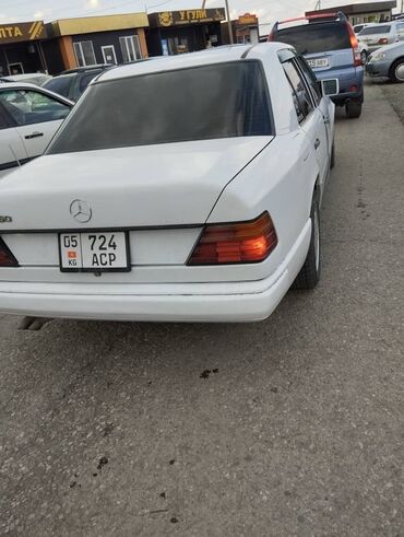 ретро машины бишкек: Mercedes-Benz 200: 1988 г., 2.6 л, Механика, Бензин, Седан