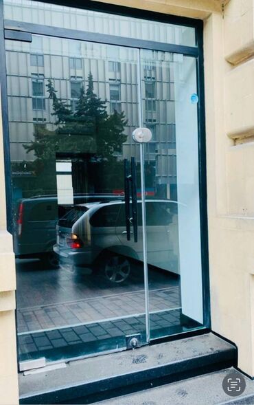 Digər kommersiya daşınmaz əmlakı: Nəsimi rayonu - PROSPEKT Bakıxanovda Təmirli Obyekt İcarəyə verilir. ( — 10