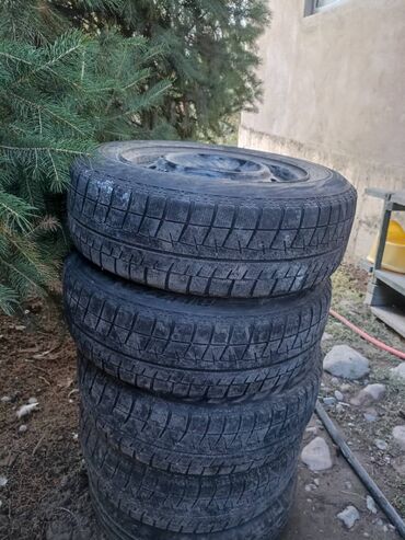 нанос машина: Шины 195 / 65 / R 15, Зима, Б/у, Комплект, Легковые, Япония, Bridgestone