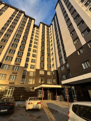 квартиру бишкек аренда: 2 комнаты, 70 м², Элитка, 3 этаж, ПСО (под самоотделку)